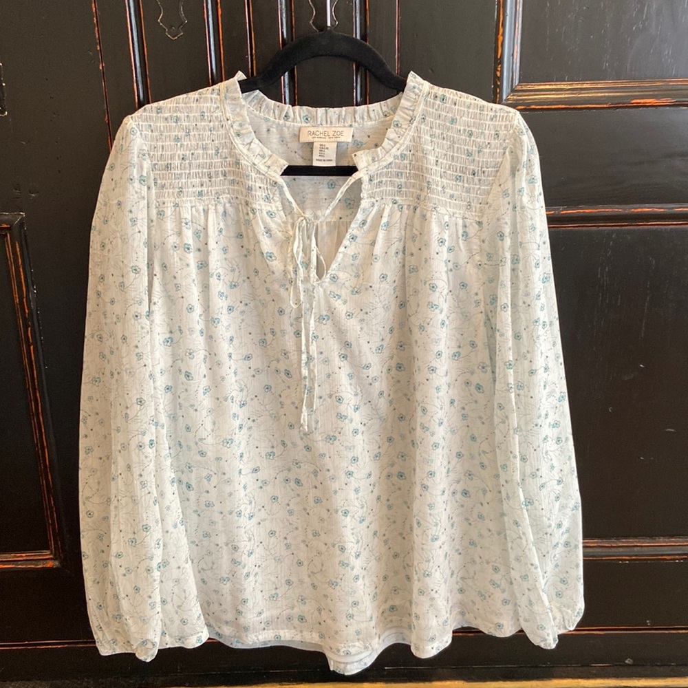 Lined swing top